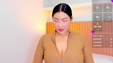 Snapshot of emma_walton_ chatting on 11.26.25 online show from 11.26.25