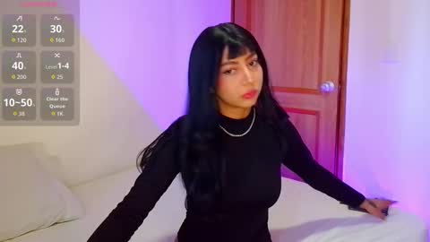 Emma web online show from 10.24.25