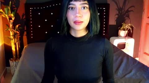 Emma web online show from 04.27.26