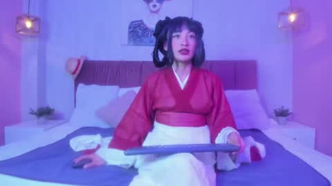 Emma online show from 05.14.26