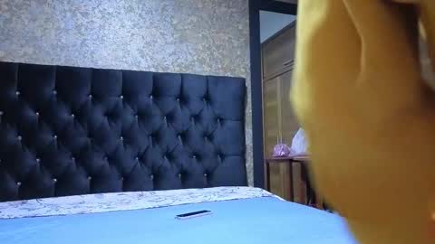 Emma online show from 10.13.25