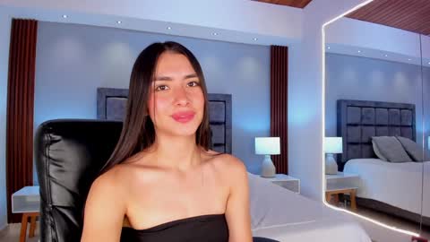 Snapshot of emmaa_robertts chatting on 12.06.24 Emma Everyday From 0530 to 1430 Col Time online show from 12.06.24