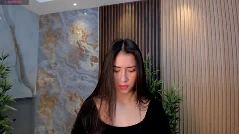 Snapshot of emmaa_robertts chatting on 10.12.25 Emma Everyday From 0530 to 1430 Col Time online show from 10.12.25