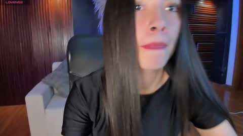 Snapshot of emmaa_robertts chatting on 10.16.25 Emma Everyday From 0530 to 1430 Col Time online show from 10.16.25