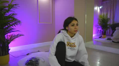 emmablanco online show from 04.27.26