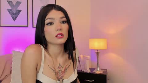 Emma  online show from 04.22.26