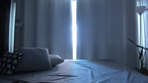 Snapshot of emmaclark_1 chatting on 02.14.26 emmaclark_1 online show from 02.14.26