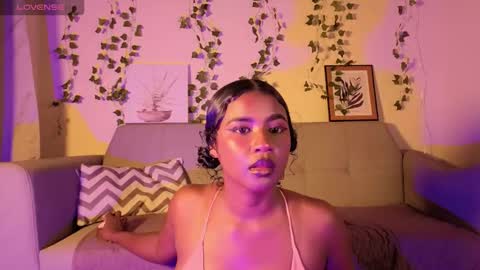 Emma online show from 10.30.25