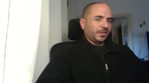 Snapshot of emmagold123 chatting on 01.31.25 Ariel online show from 01.31.25