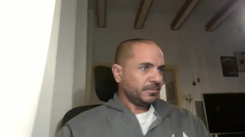 Ariel online show from 03.02.25