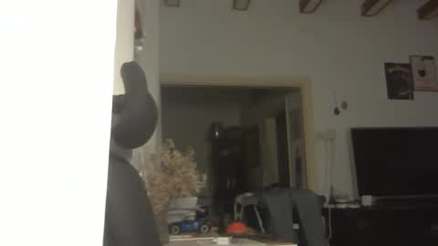 Snapshot of emmagold123 chatting on 12.03.25 Ariel online show from 12.03.25