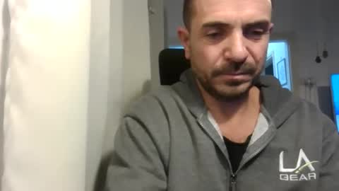 Snapshot of emmagold123 chatting on 01.14.26 Ariel online show from 01.14.26