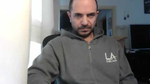 Snapshot of emmagold123 chatting on 01.17.26 Ariel online show from 01.17.26