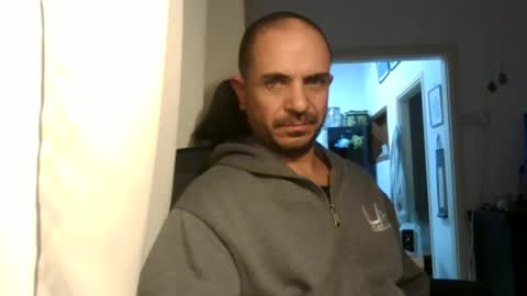 Snapshot of emmagold123 chatting on 02.15.26 Ariel online show from 02.15.26