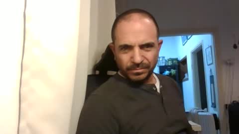 Snapshot of emmagold123 chatting on 02.17.26 Ariel online show from 02.17.26