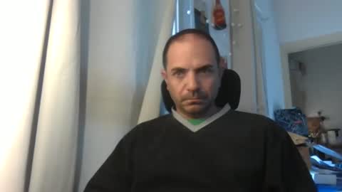 Snapshot of emmagold123 chatting on 03.08.26 Ariel online show from 03.08.26