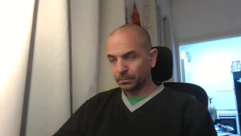 Snapshot of emmagold123 chatting on 03.14.26 Ariel online show from 03.14.26