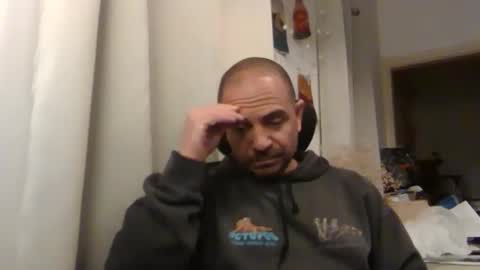 Snapshot of emmagold123 chatting on 03.17.26 Ariel online show from 03.17.26