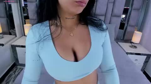 EMMA HILL online show from 07.06.26