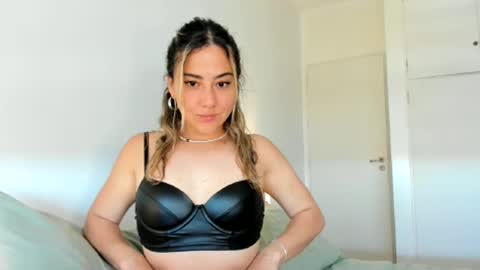 emmakj_ online show from 10.20.25