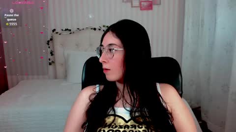 Emmas Room online show from 03.25.26