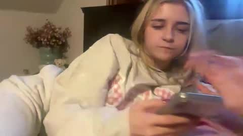 Snapshot of emmangel chatting on 12.13.25 EmmaAngel online show from 12.13.25