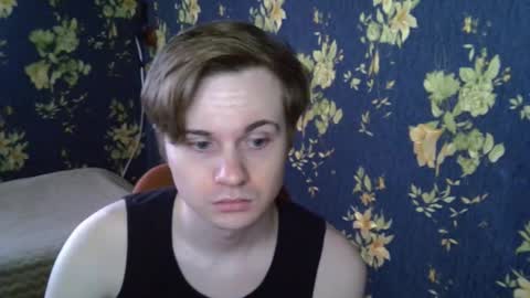 Snapshot of emmanuel_manny chatting on 11.26.25 emmanuel_manny online show from 11.26.25