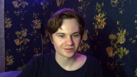 Snapshot of emmanuel_manny chatting on 12.17.25 emmanuel_manny online show from 12.17.25