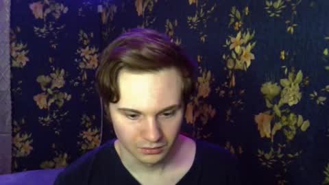 Snapshot of emmanuel_manny chatting on 12.20.25 emmanuel_manny online show from 12.20.25