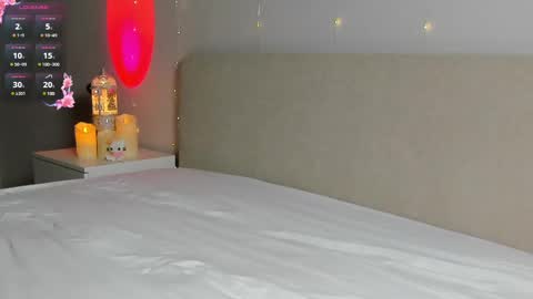 Snapshot of emmanuelleee chatting on 03.05.25 emmanuelleee online show from 03.05.25