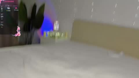 Snapshot of emmanuelleee chatting on 01.05.26 emmanuelleee online show from 01.05.26