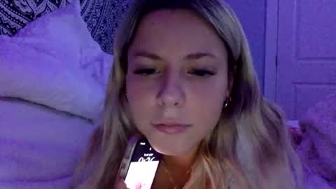 emmareaxo online show from 05.13.26