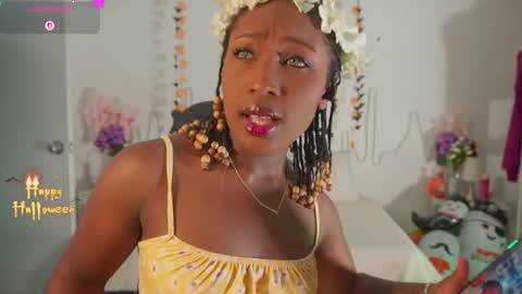 Sara online show from 10.30.25