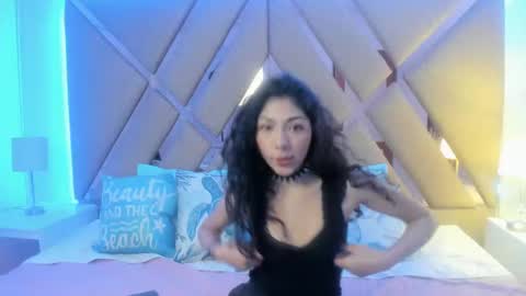 Emma online show from 09.23.25