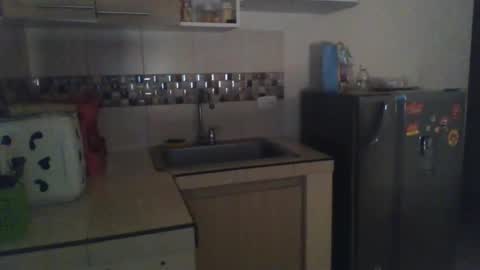 EmmaSplycer online show from 01.04.25