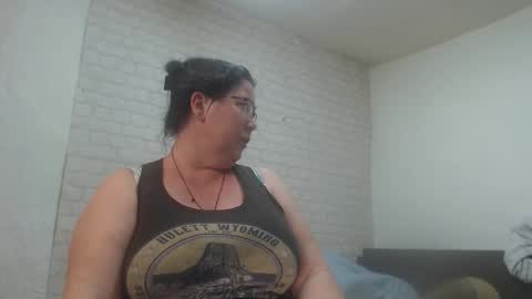 emmasquirt69 online show from 02.08.26
