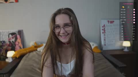 Mia online show from 11.13.25