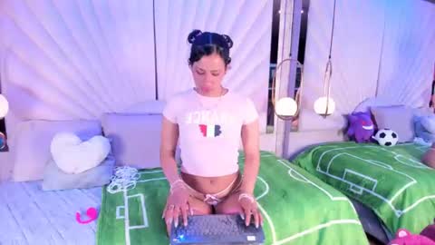 emmawilliams_2 online show from 06.20.26