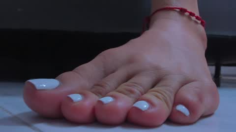 Emmi online show from 12.13.24