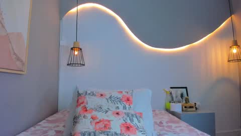 Emmi online show from 01.16.25