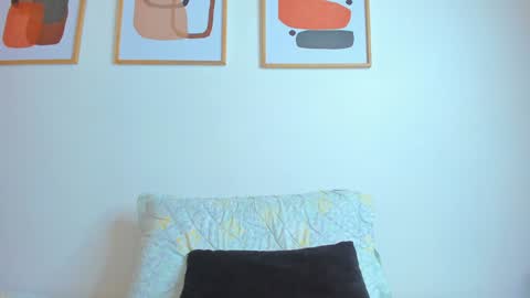 Emmi online show from 01.23.25