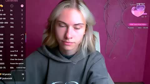 Emmi online show from 09.27.25