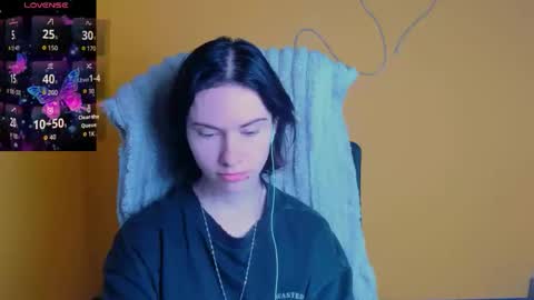 Emmi online show from 05.05.26