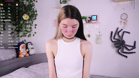 emmie_everly online show from 11.30.25