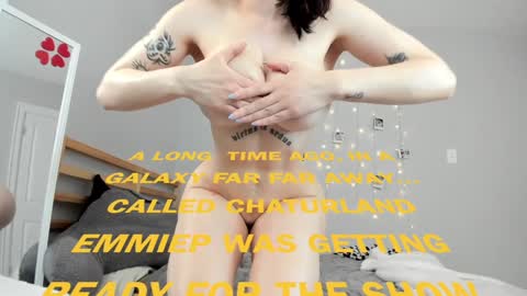 Snapshot of emmiep chatting on 09.23.25 emmiep online show from 09.23.25