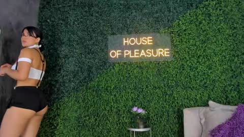 Emmiily online show from 03.01.25