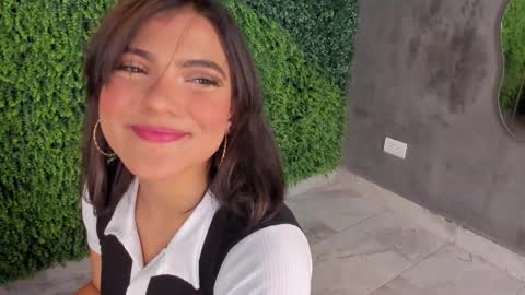 Emmiily online show from 03.08.25