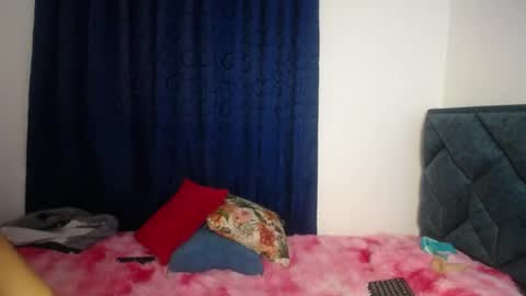 Snapshot of emmilychevalier chatting on 06.10.26 Emmily online show from 06.10.26