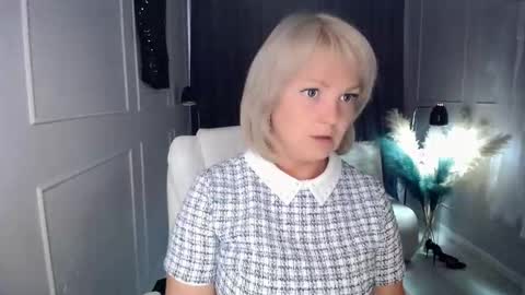 emmmam online show from 09.13.25