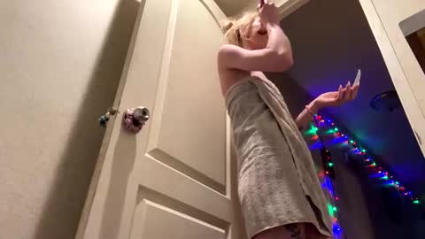 Snapshot of emmwarr1514 chatting on 03.03.25 emmwarr1514 online show from 03.03.25